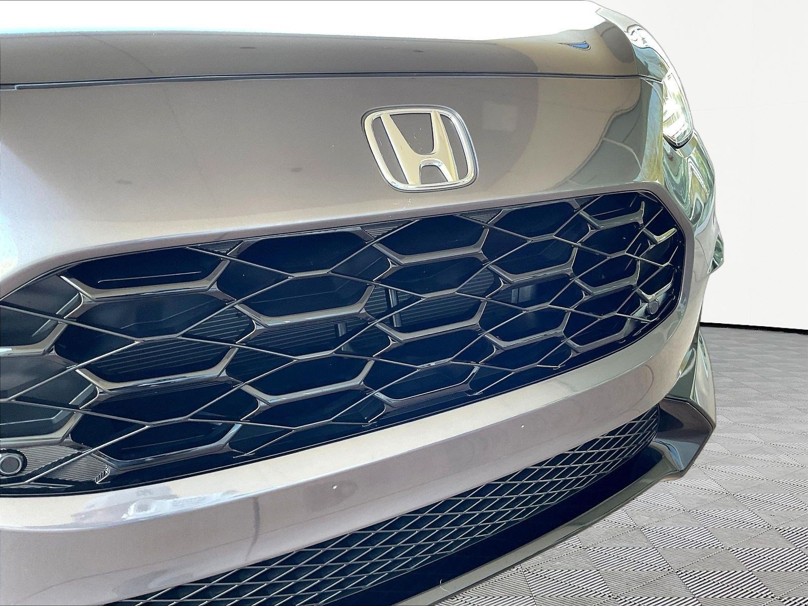 Used 2026 Honda HR-V EX-L image 31