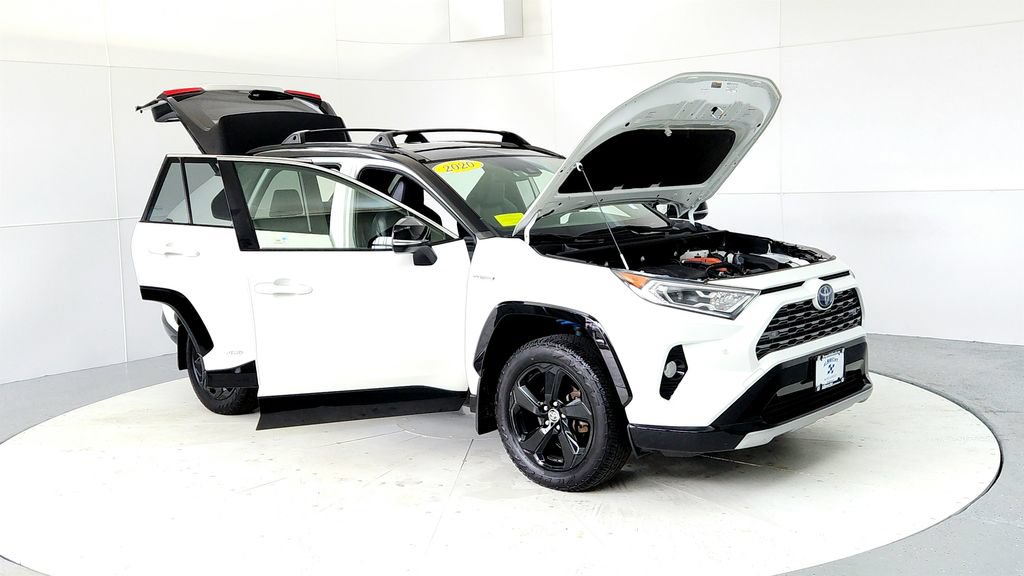 Certified 2020 Toyota RAV4 XSE AWD/4WD image 12