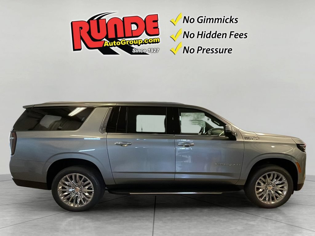 New 2026 Chevrolet Suburban High Country w/ Sun And Tow Package AWD/4WD image 6