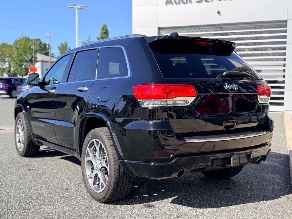 Used 2021 Jeep Grand Cherokee Overland AWD/4WD image 4
