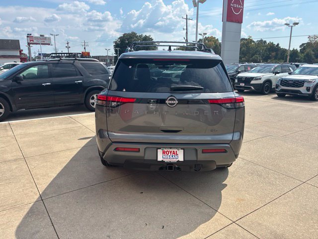New 2026 Nissan Pathfinder SL w/ SL Premium Package FWD image 6