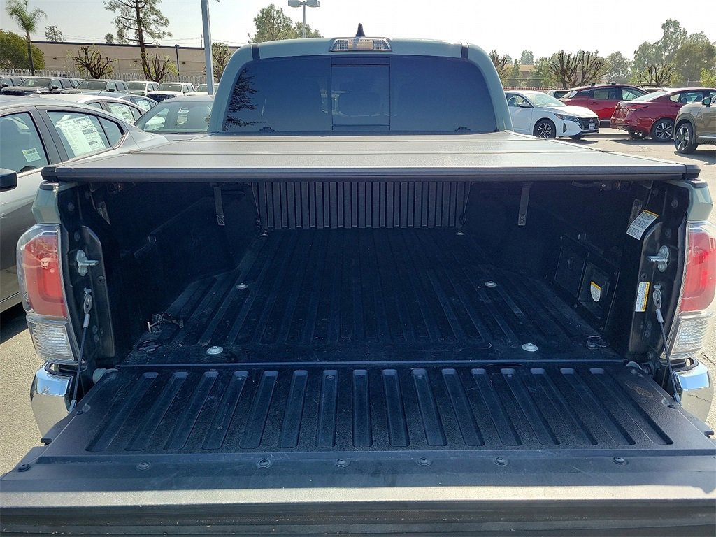 Used 2023 Toyota Tacoma TRD Off-Road image 21