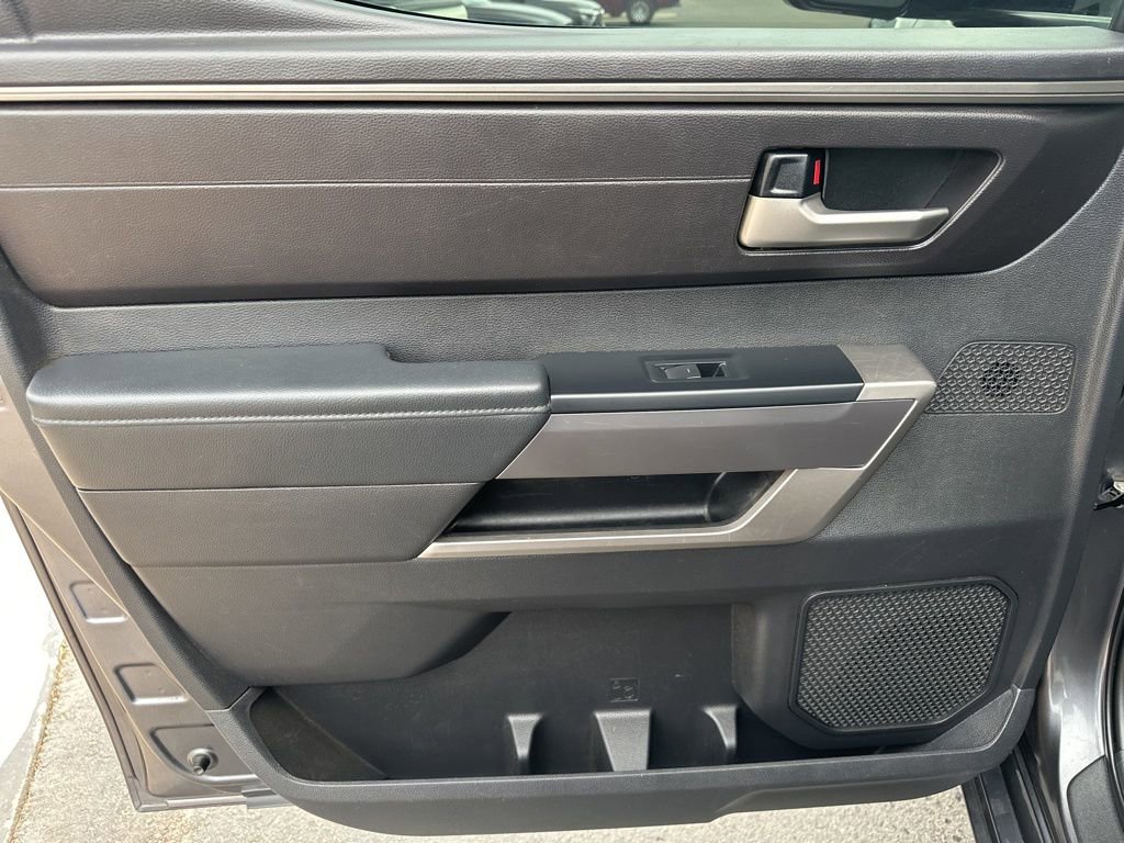 Used 2022 Toyota Tundra SR5 w/ SR5 Convenience Package image 22