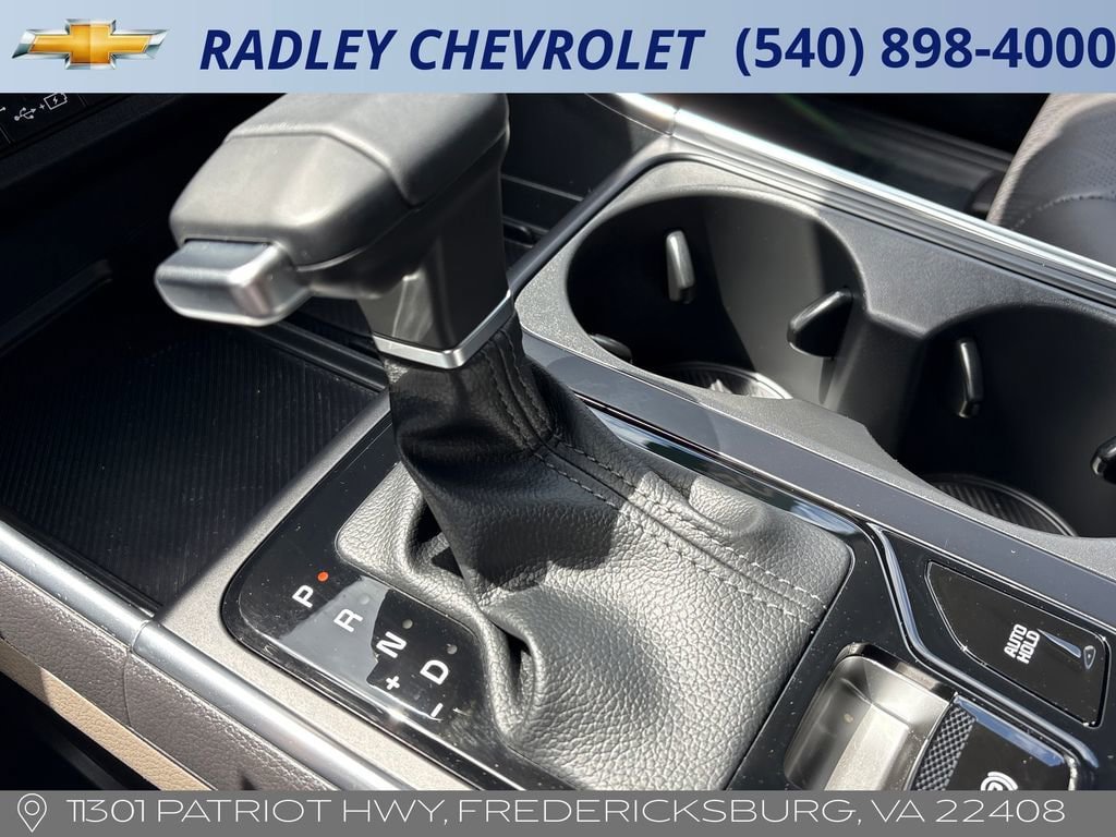 Used 2026 Kia Carnival SX FWD image 11