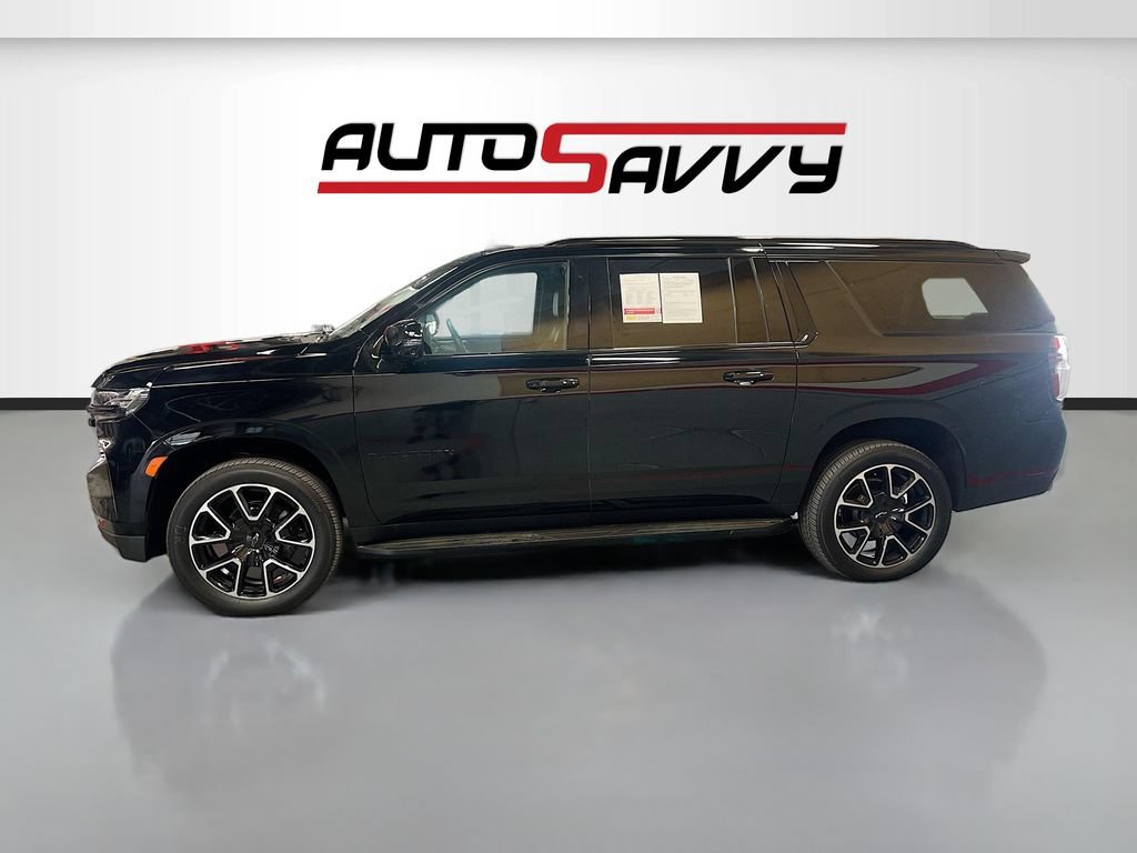 Used 2024 Chevrolet Suburban RST w/ Sport Performance Package AWD/4WD image 4