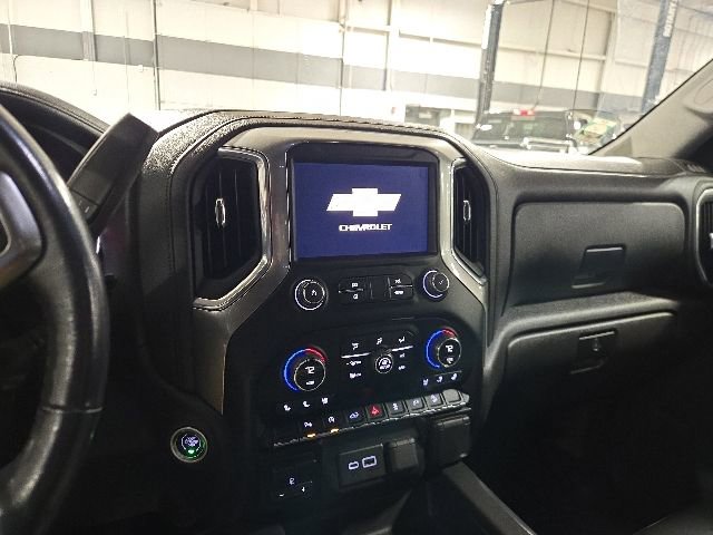 Used 2021 Chevrolet Silverado 1500 LTZ w/ Z71 Off-Road Package AWD/4WD image 14