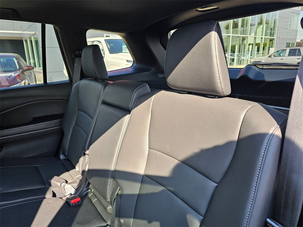 Used 2022 Honda Passport EX-L image 11