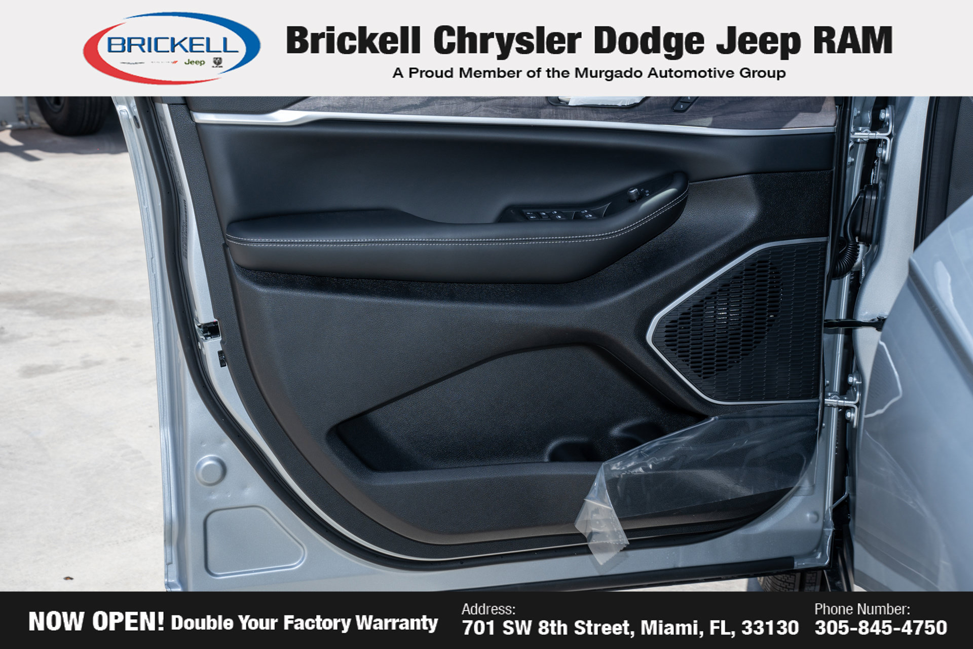 New 2026 Jeep Grand Cherokee L Limited w/ Limited Altitude Package AWD/4WD image 19