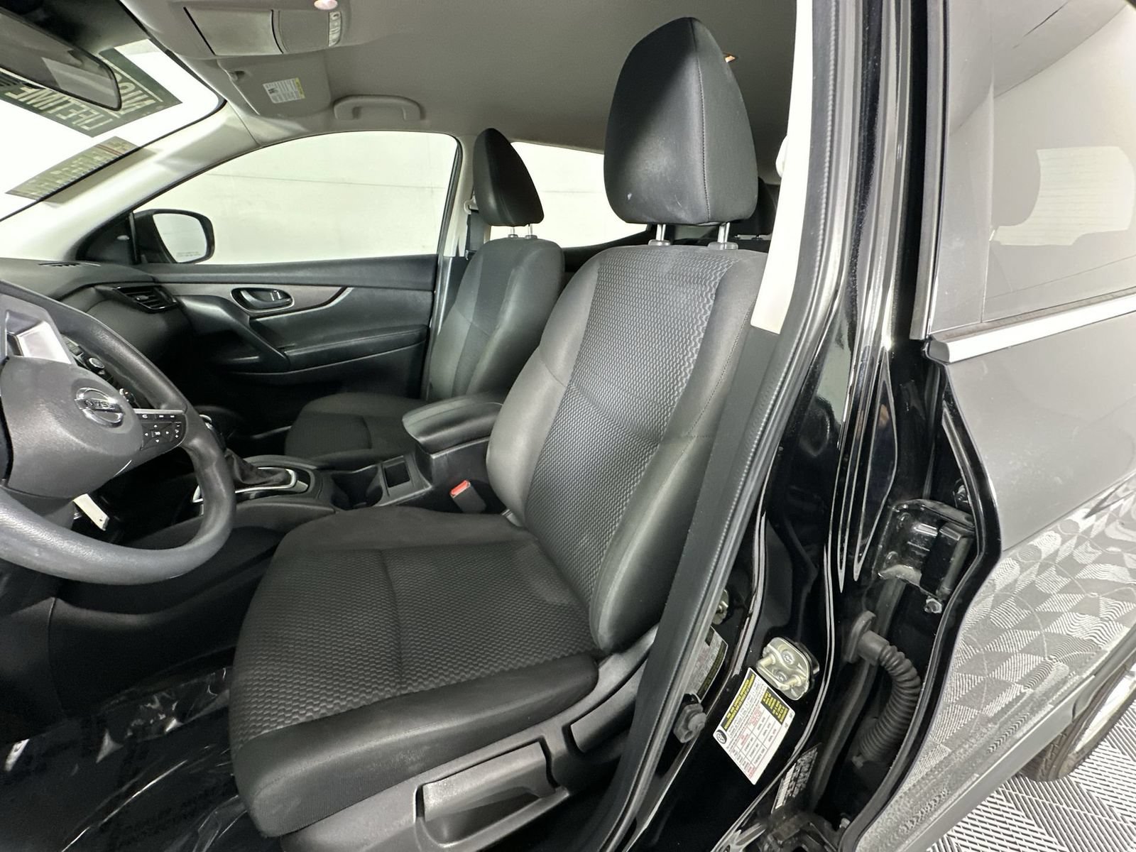 Used 2021 Nissan Rogue Sport S FWD image 11