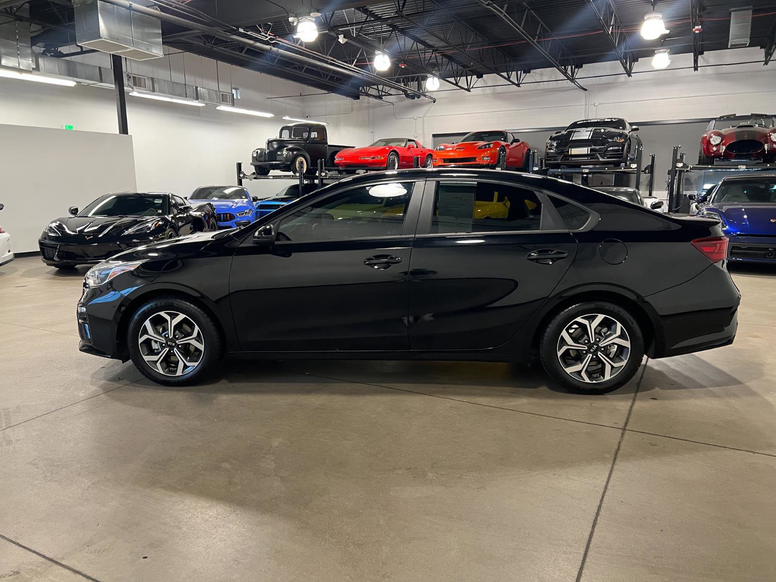 Used 2021 Kia Forte LXS image 6