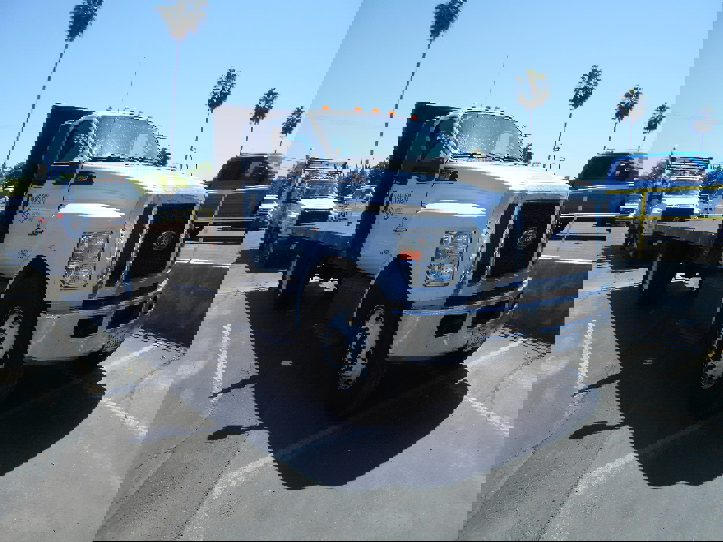 Used 2016 Ford F650 2WD Regular Cab Super Duty image 3