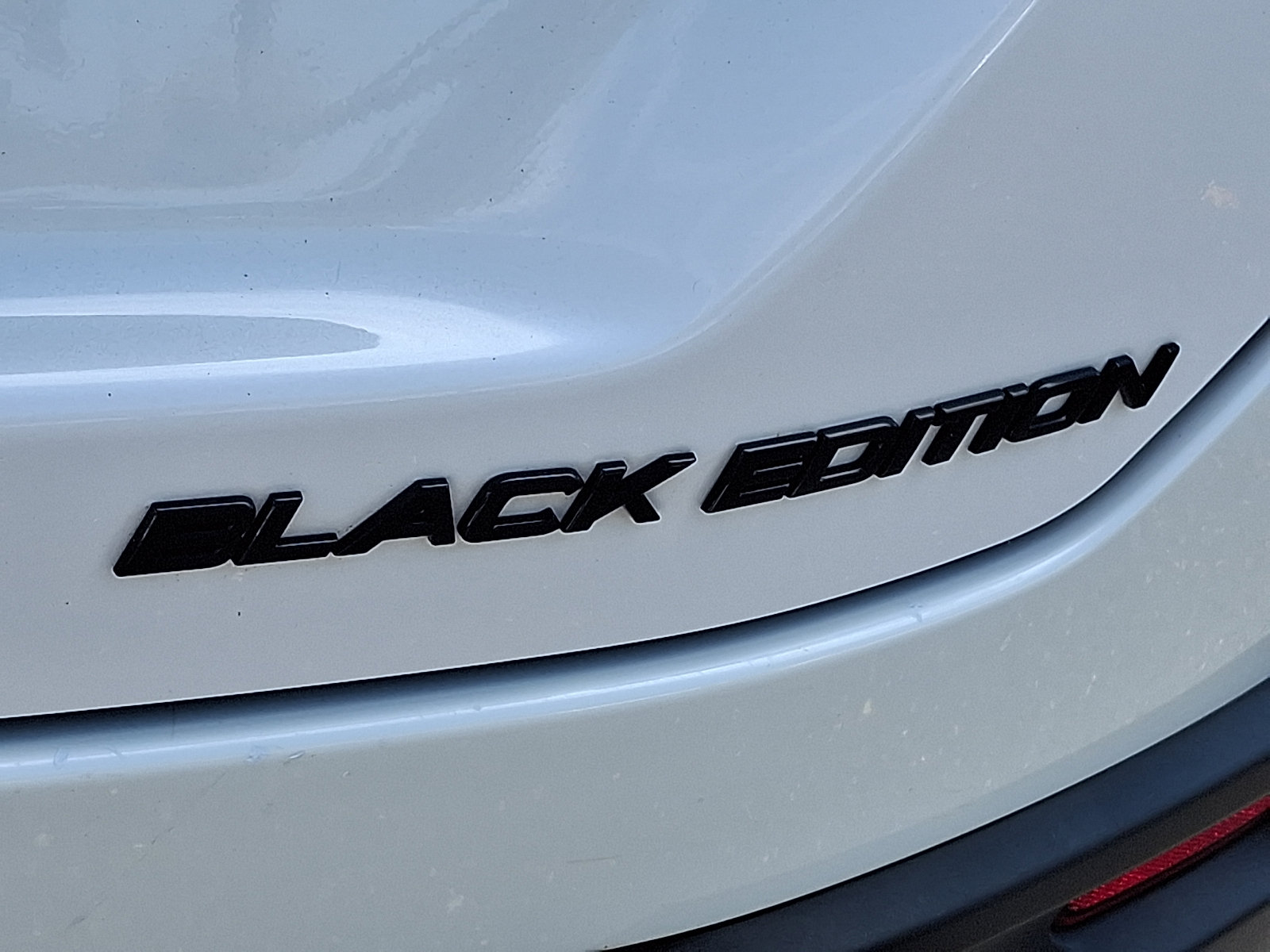 Certified 2025 Honda Pilot Black Edition image 36