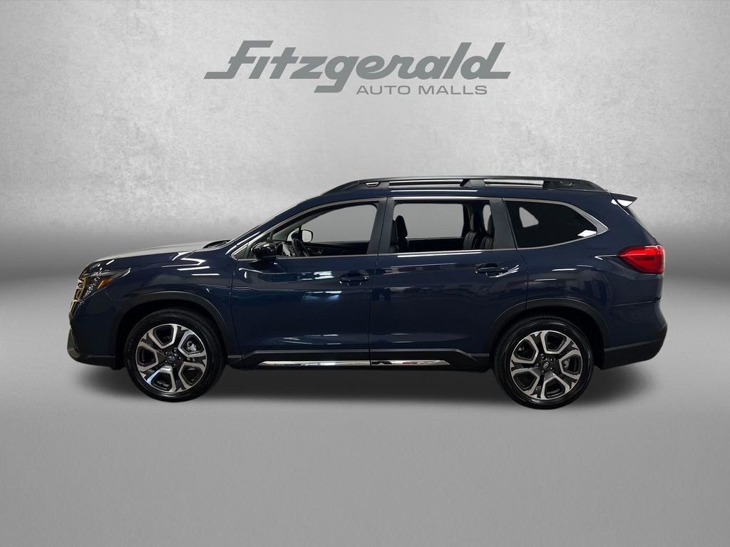 Certified 2025 Subaru Ascent Limited AWD/4WD image 2