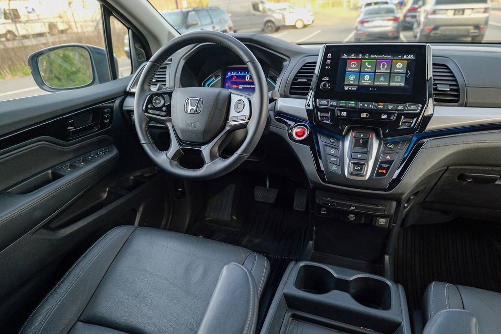 Used 2023 Honda Odyssey Touring image 42