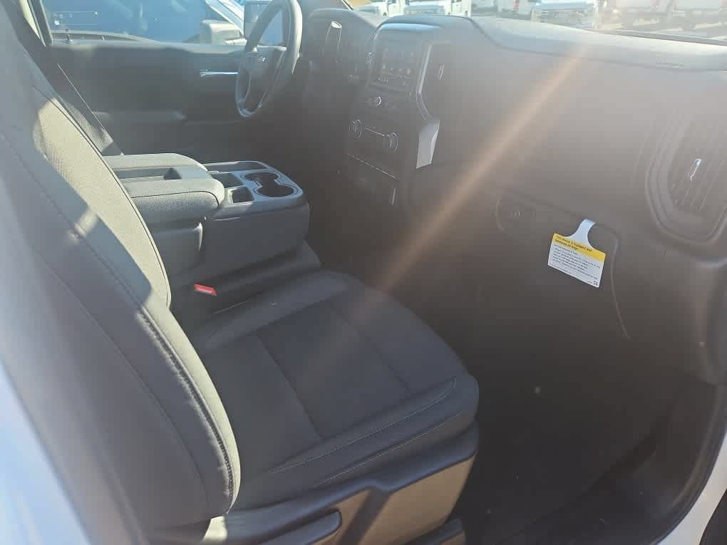 Used 2025 Chevrolet Silverado 1500 Custom w/ LPO, Dark Essentials Package RWD image 13