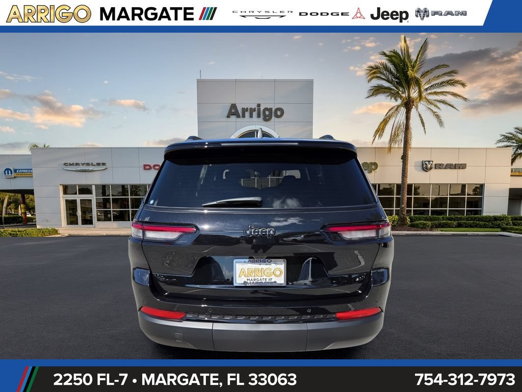 New 2025 Jeep Grand Cherokee L Limited w/ Trailer Tow Package AWD/4WD image 6