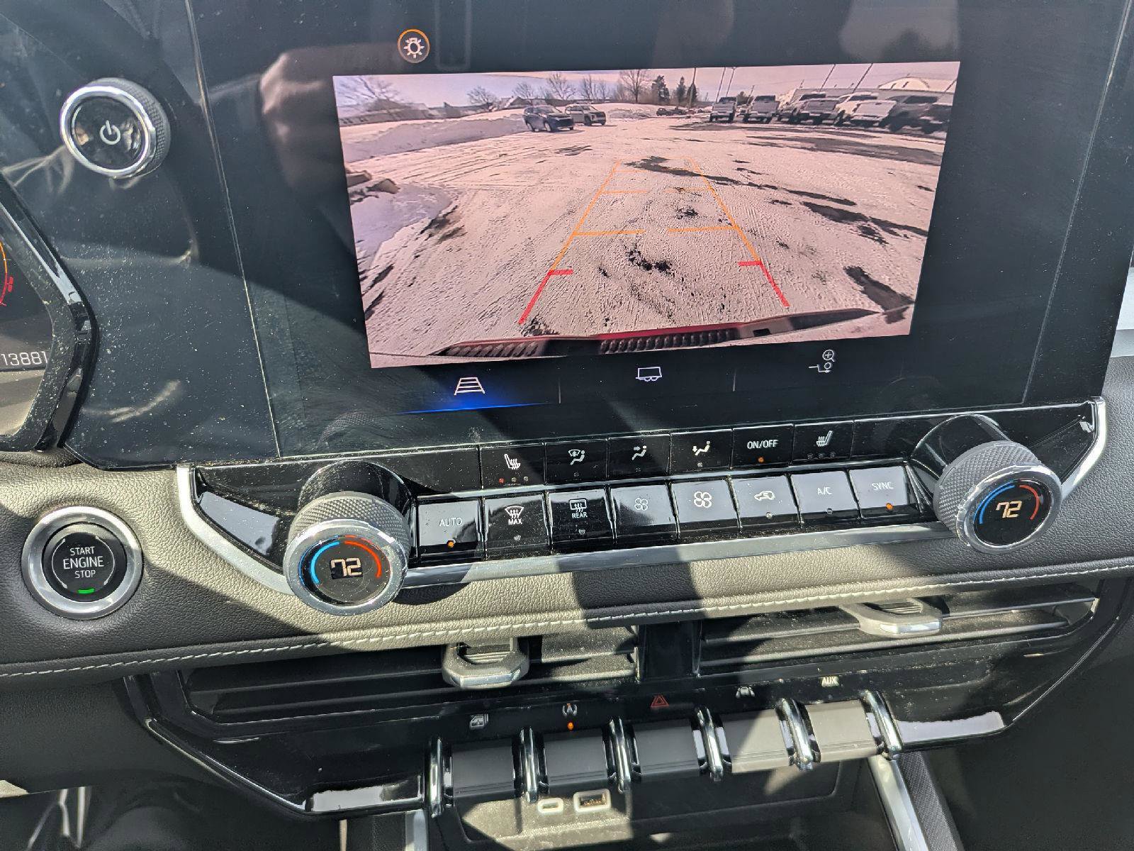 Certified 2024 Chevrolet Colorado LT w/ LT Convenience Package II image 17