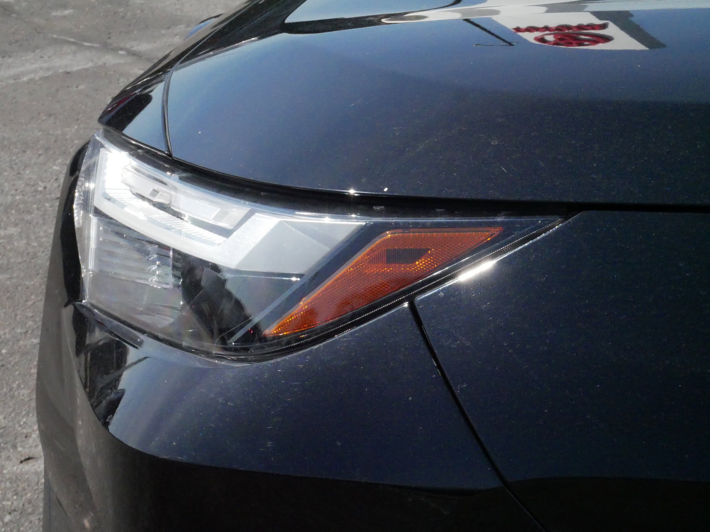 Certified 2022 Toyota RAV4 XLE Premium AWD/4WD image 16