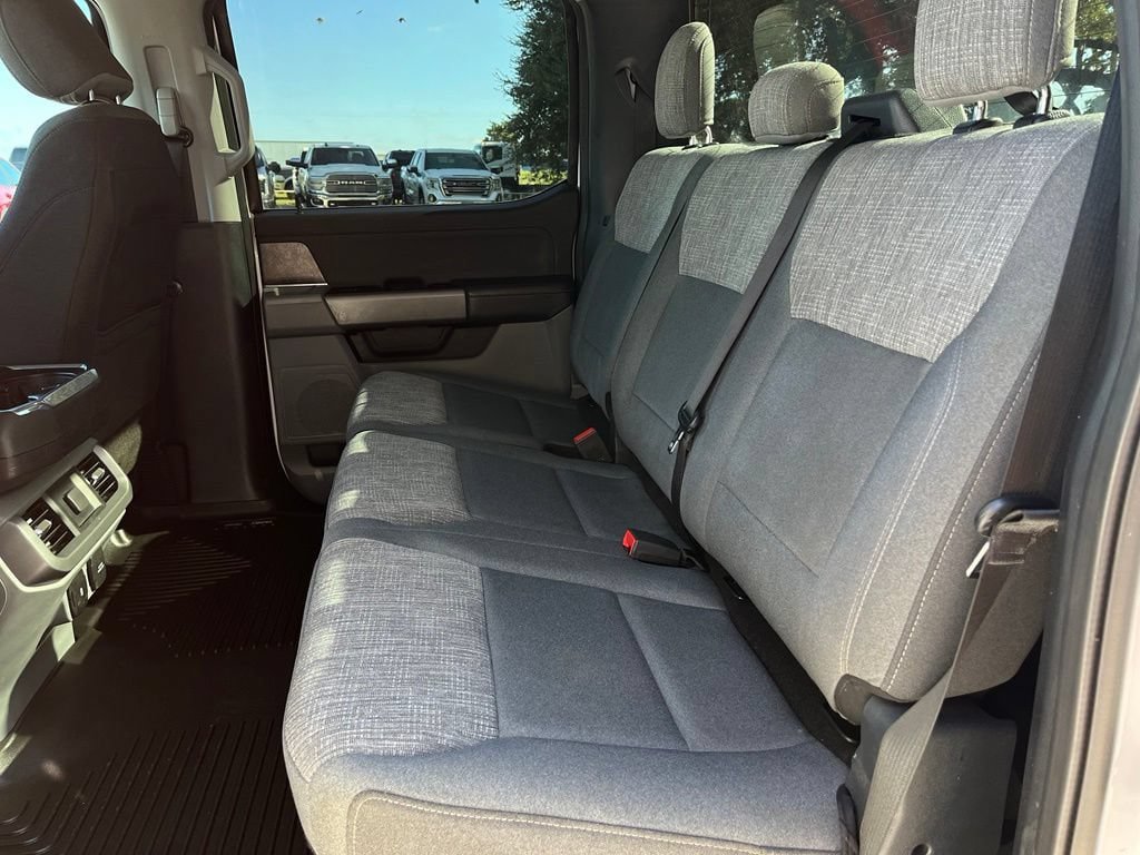 Used 2021 Ford F150 XLT w/ Equipment Group 302A High RWD image 12