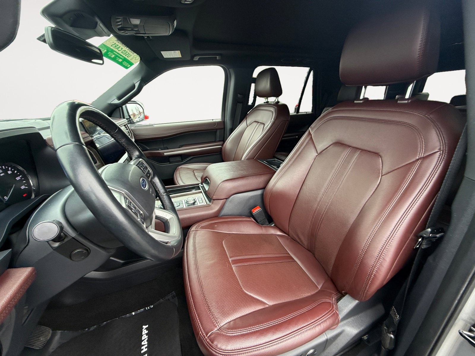 Used 2024 Ford Expedition Limited image 10