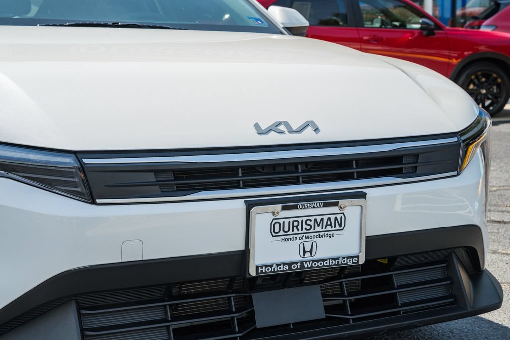 Used 2025 Kia K4 FWD image 9