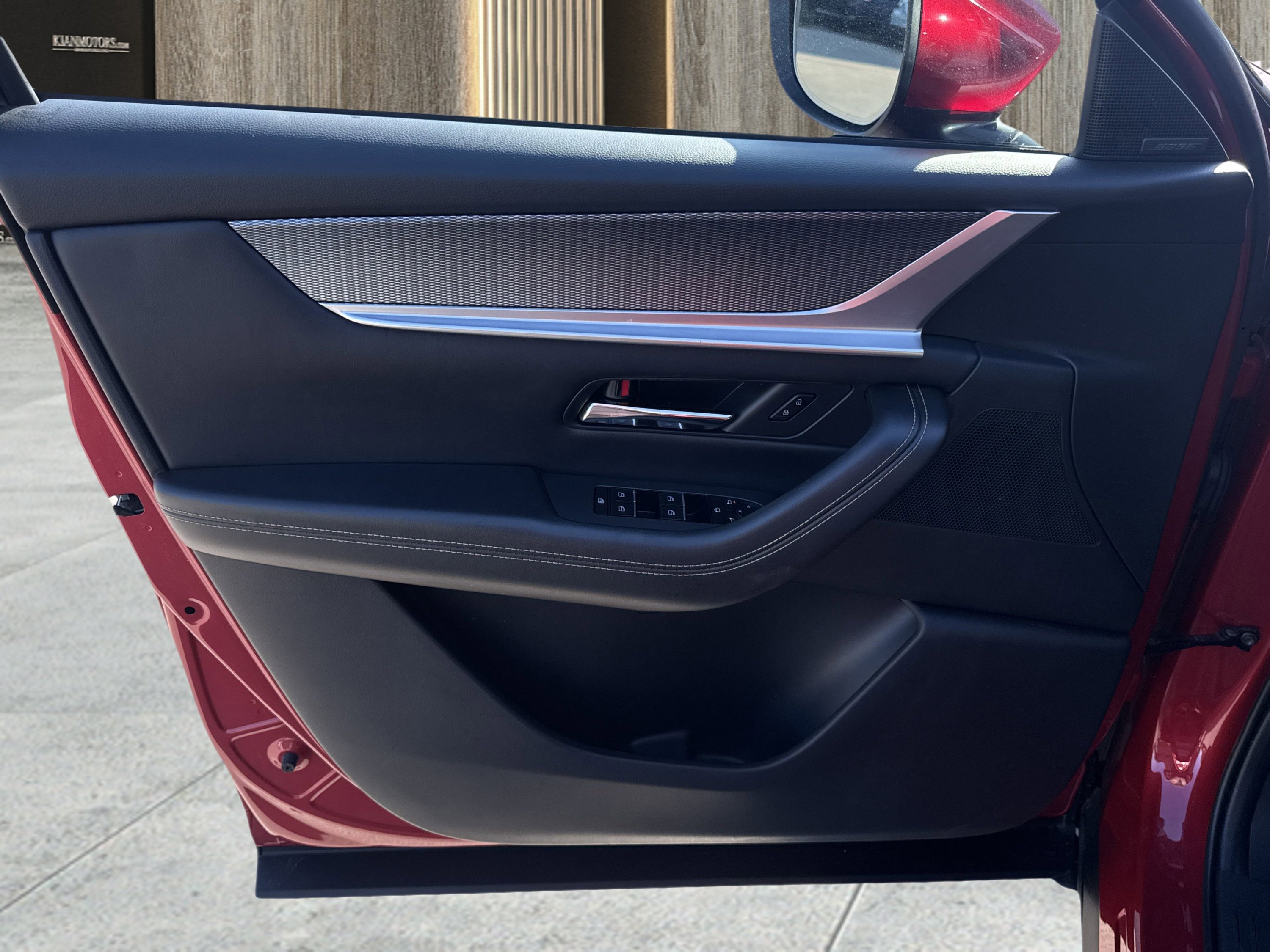 Used 2024 MAZDA CX-90 Plug-In Hybrid w/ Premium Plus image 39