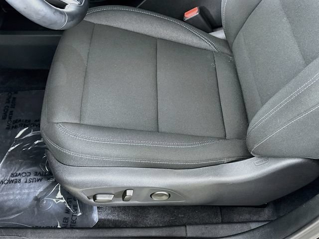Used 2026 Chevrolet Equinox EV LT w/ Comfort Package FWD image 19