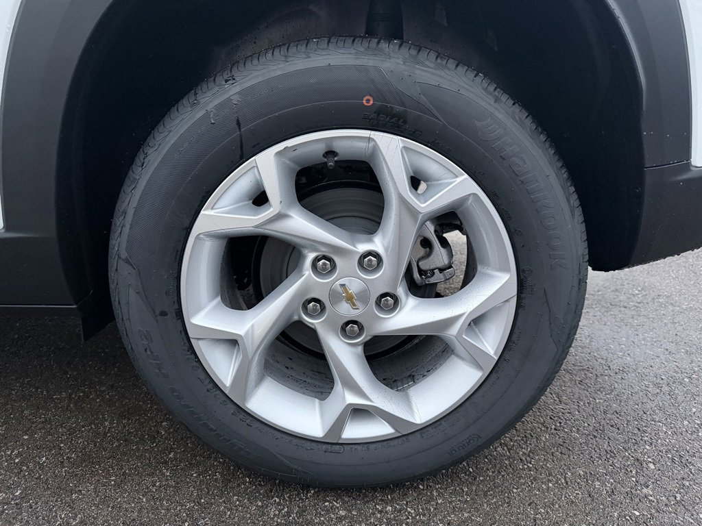 New 2026 Chevrolet Trax LS w/ LS Convenience Package image 23