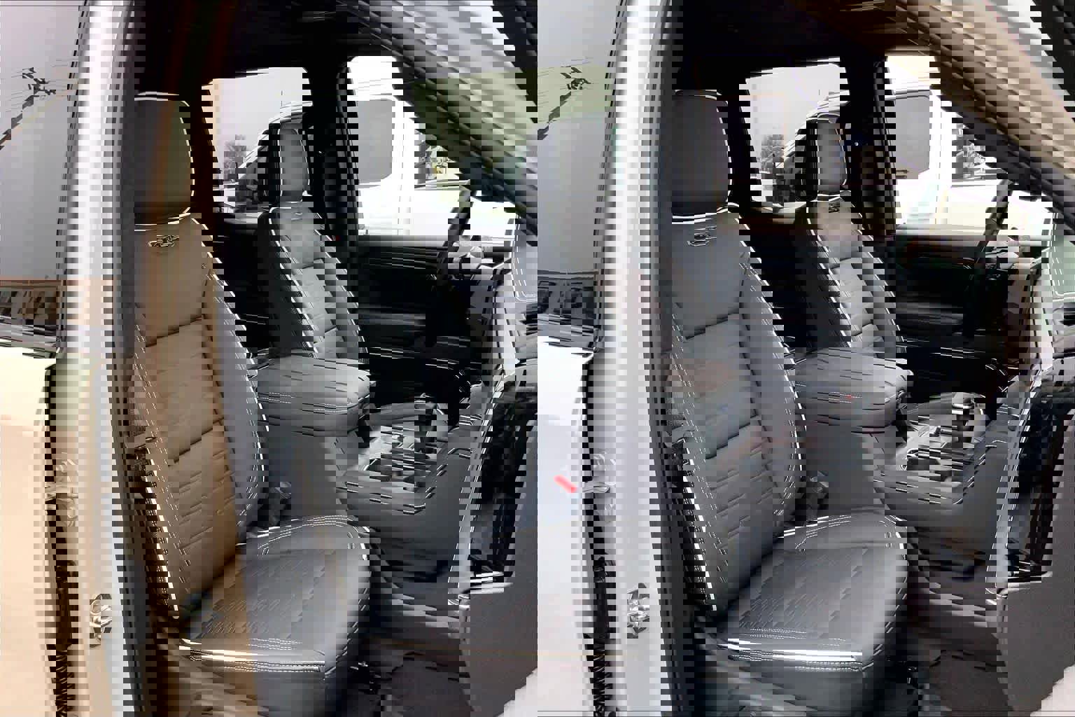 Used 2026 GMC Sierra 1500 AT4X image 9