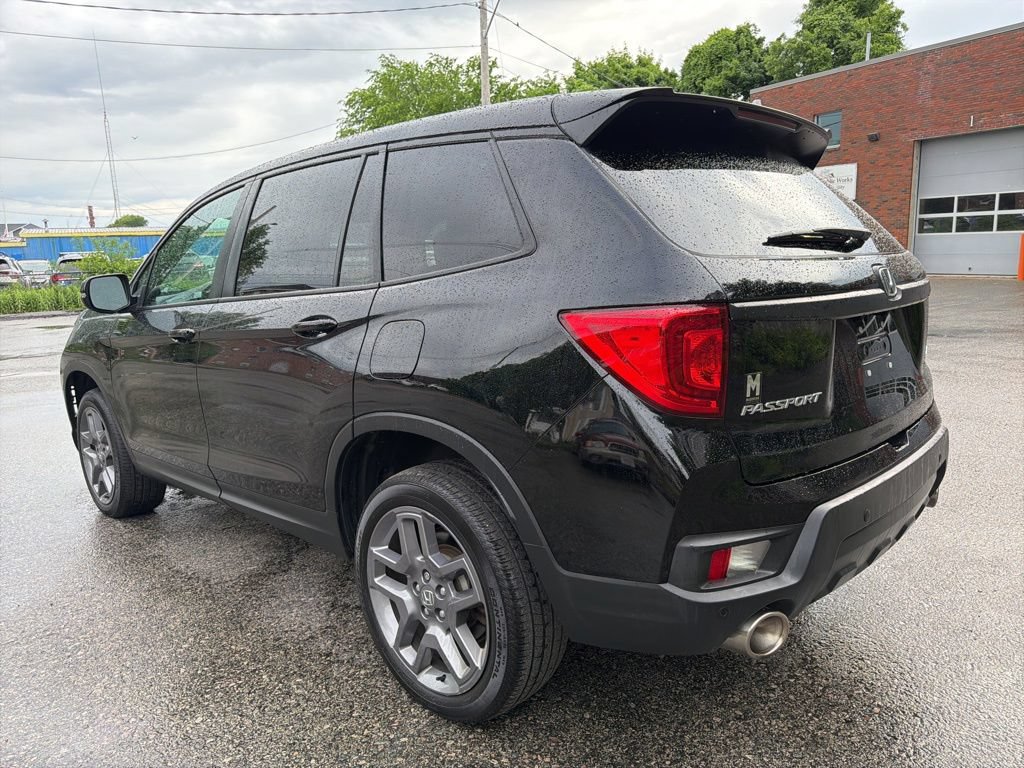 Used 2023 Honda Passport EX-L image 4