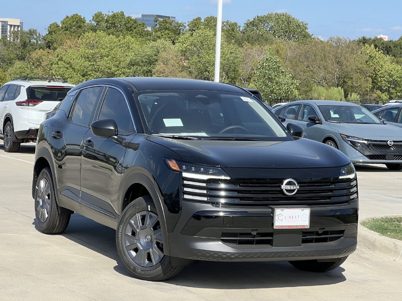New 2027 Nissan Kicks S