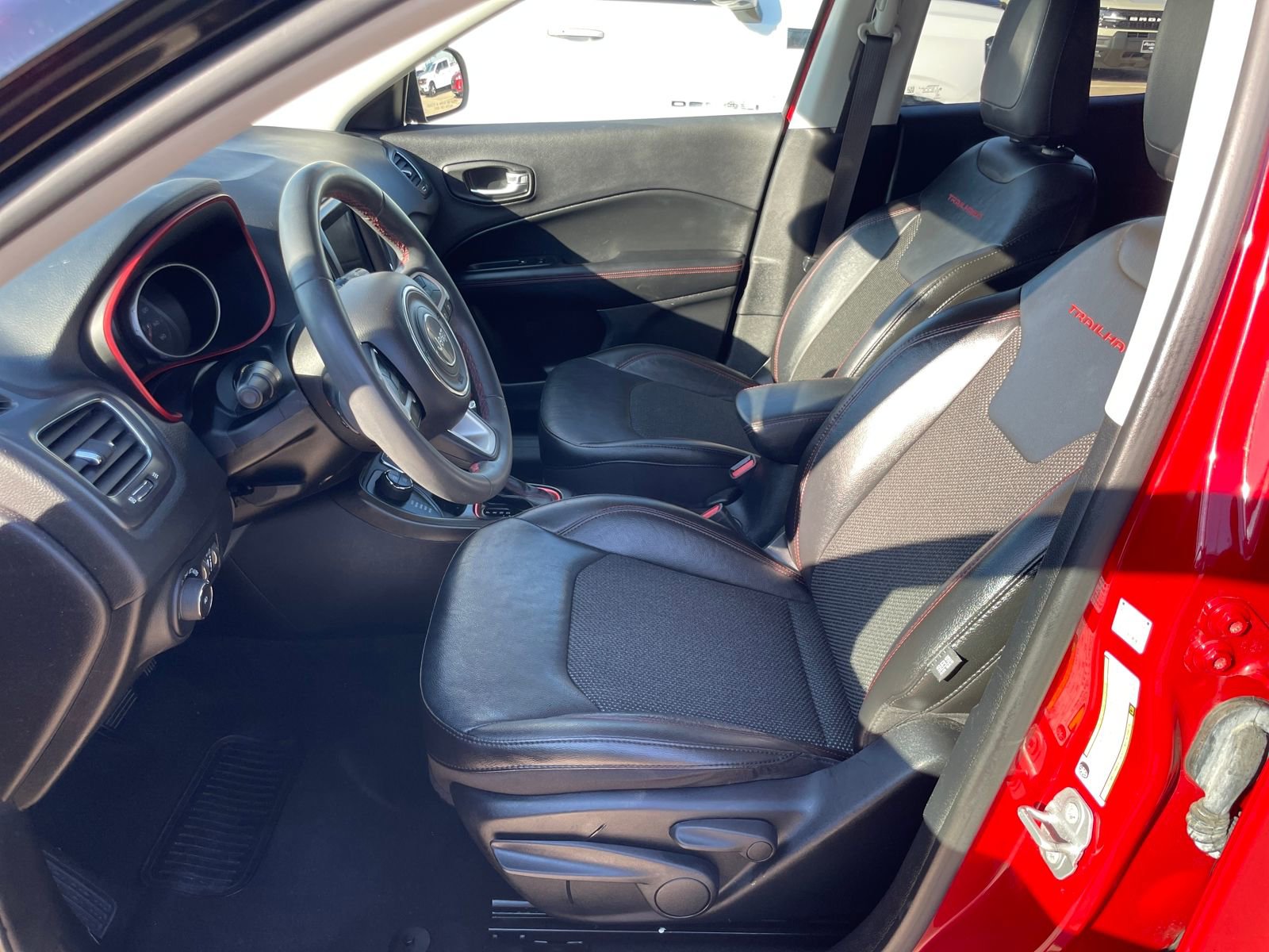 Used 2021 Jeep Compass Trailhawk image 9