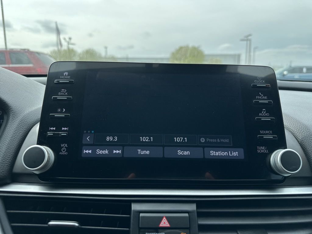 Used 2020 Honda Accord Sport image 3
