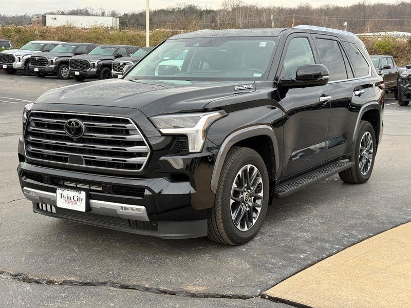 Certified 2024 Toyota Sequoia Limited image 8