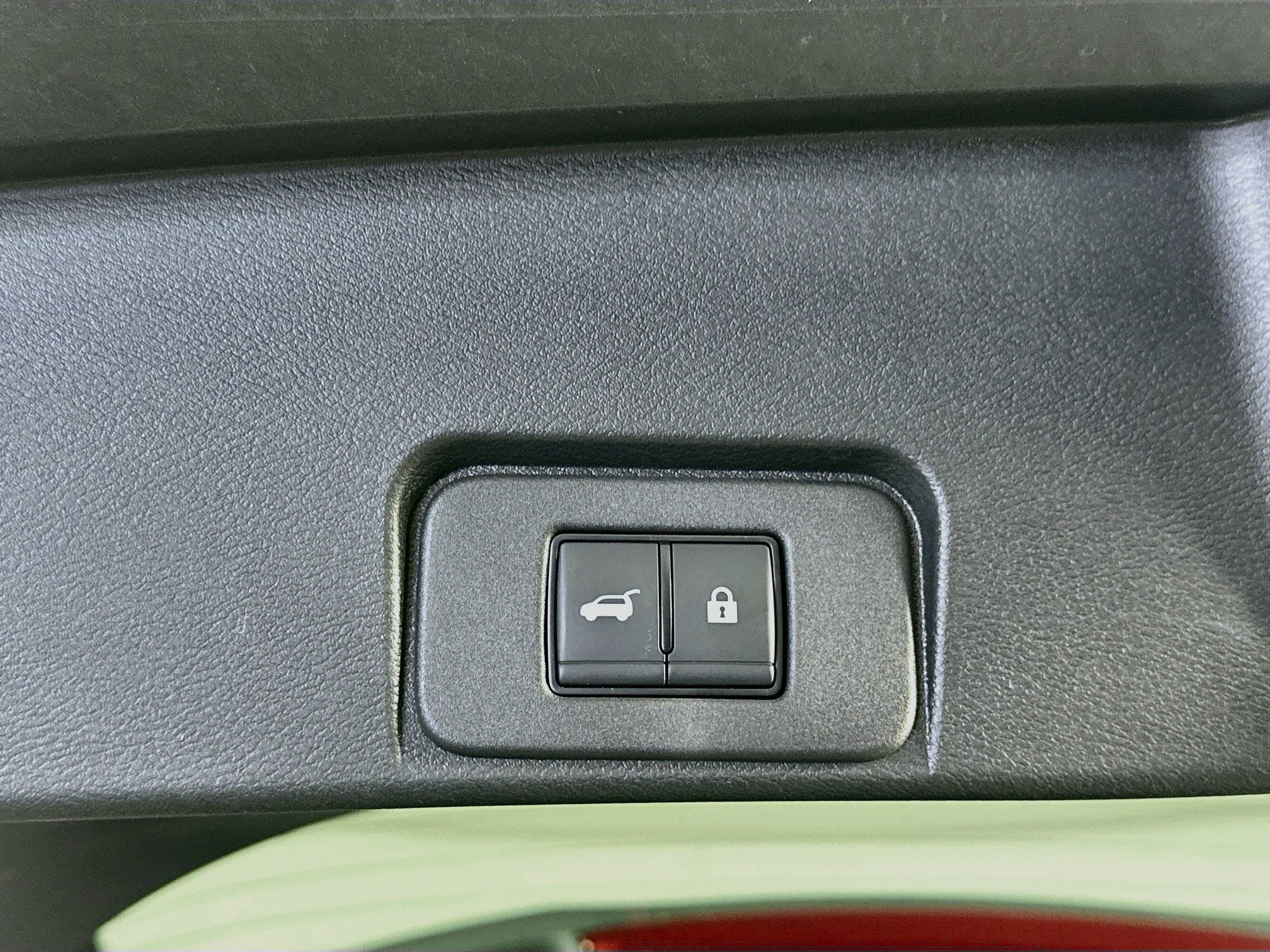 Used 2023 Nissan Rogue SL AWD/4WD image 29