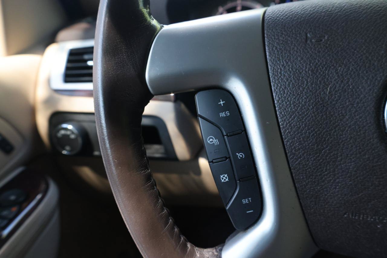 Used 2012 Cadillac Escalade ESV Premium AWD/4WD image 33