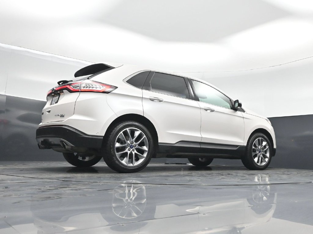 Certified 2018 Ford Edge Titanium w/ Equipment Group 302A AWD/4WD image 51