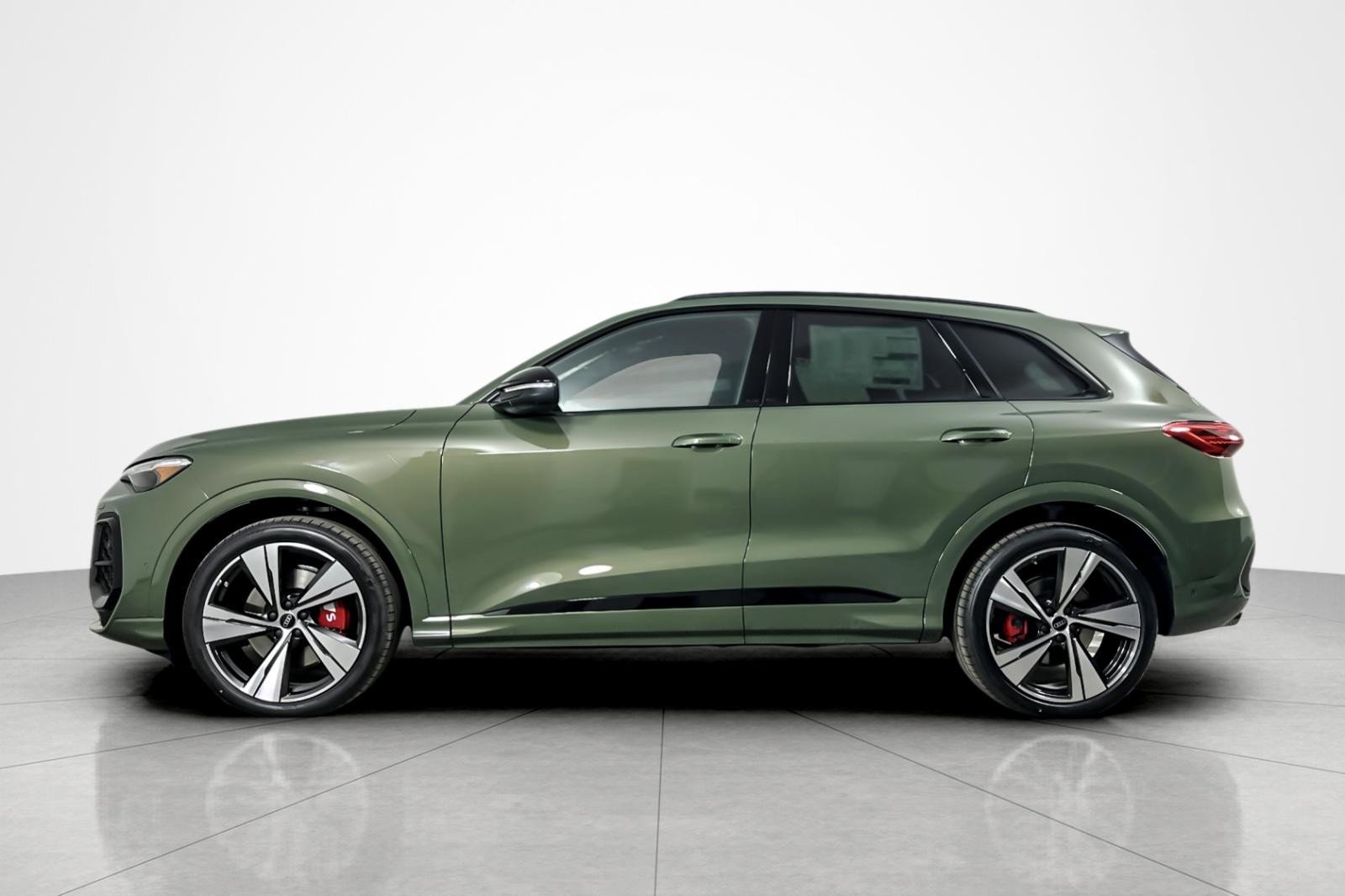 New 2025 Audi SQ5 Premium Plus image 3