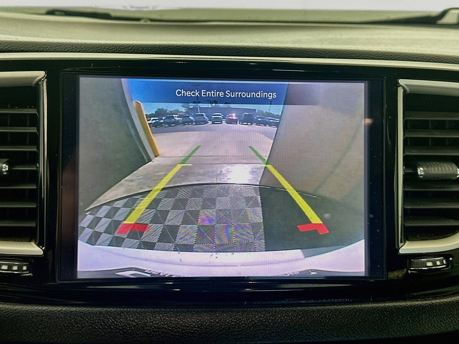 Used 2022 Chrysler Pacifica Touring-L FWD image 11