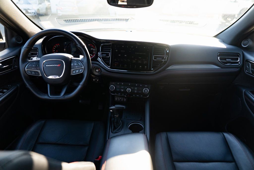 Used 2025 Dodge Durango GT AWD/4WD image 8