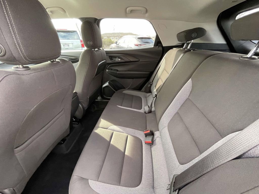 Used 2025 Chevrolet TrailBlazer LT image 23