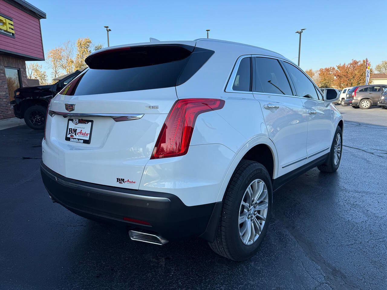 Used 2018 Cadillac XT5 Luxury w/ Driver Awareness Package image 7