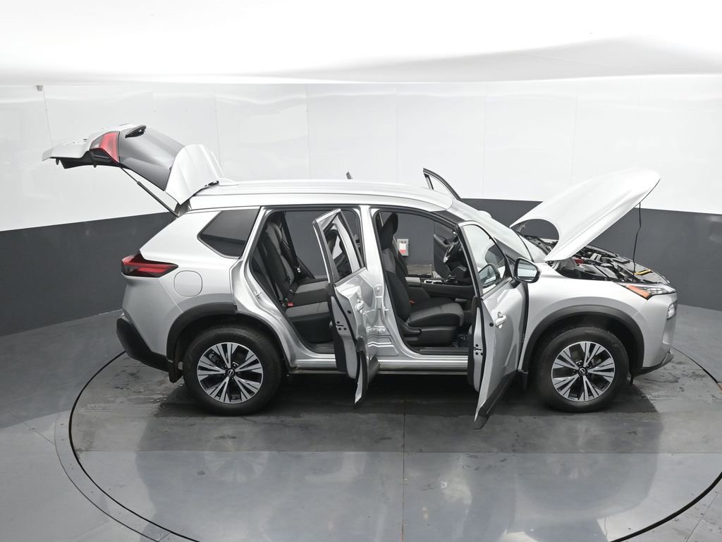 Used 2023 Nissan Rogue SV image 55