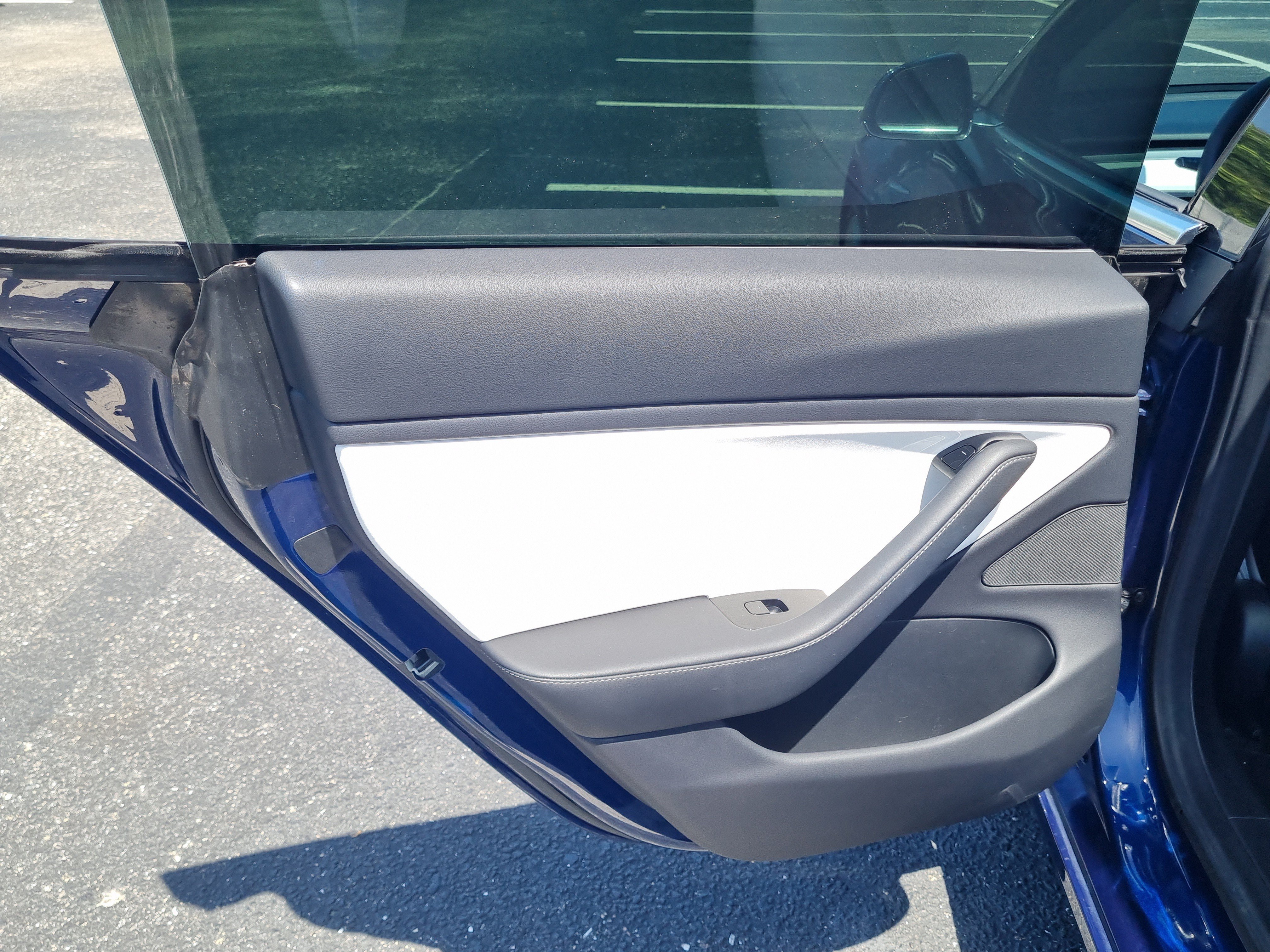 Used 2019 Tesla Model 3 Long Range AWD/4WD image 10