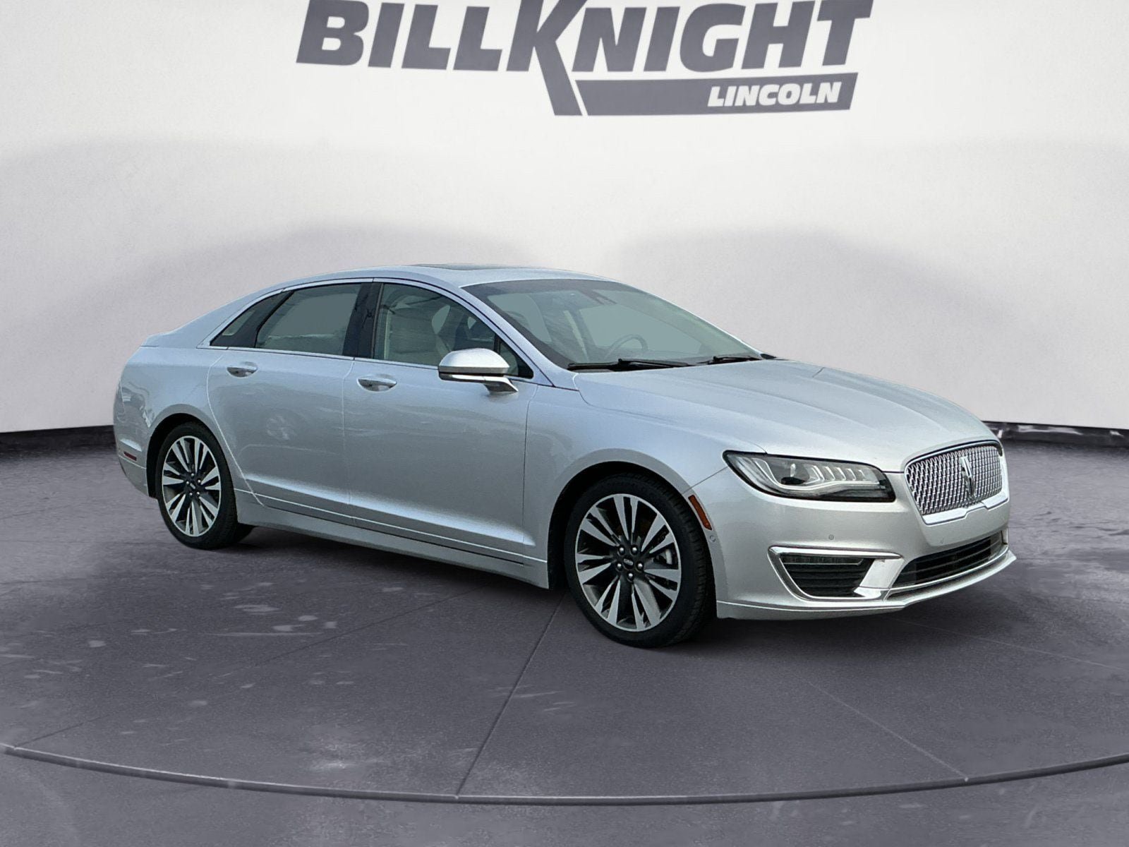 Used 2019 Lincoln MKZ Reserve FWD image 7