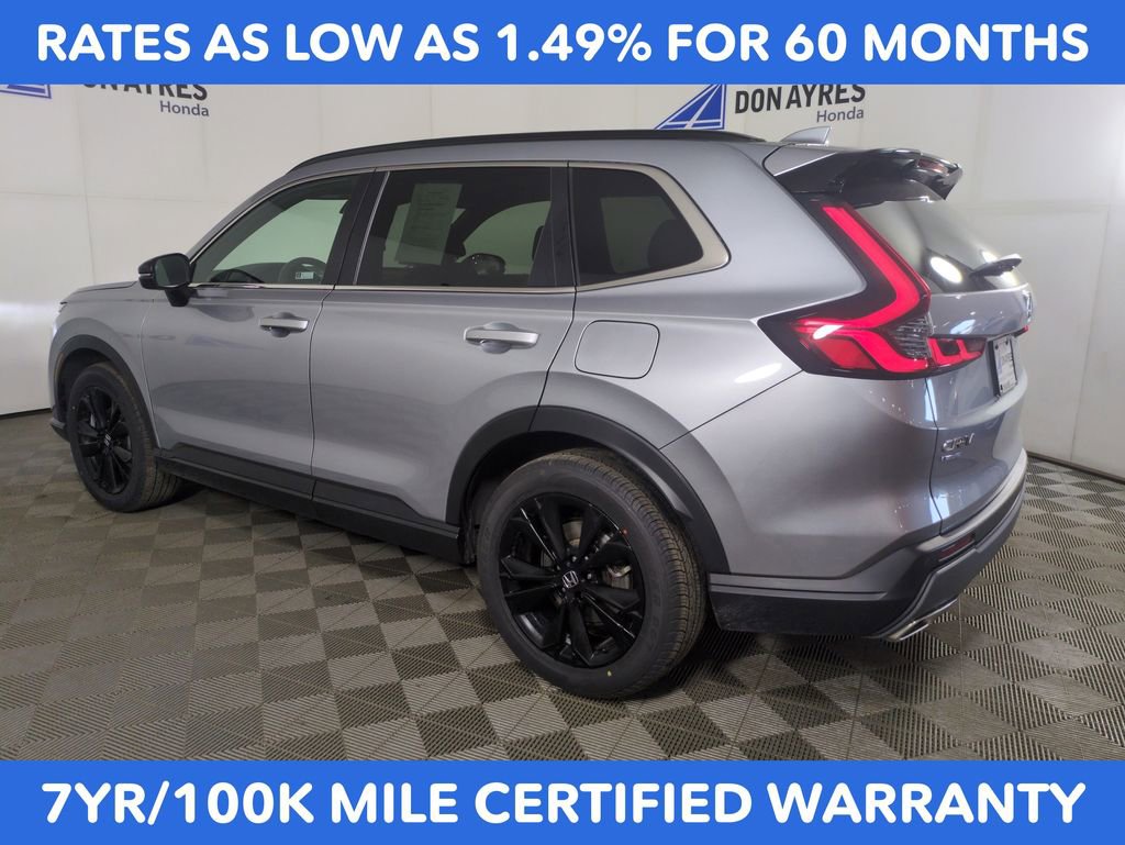 Used 2023 Honda CR-V Sport Touring image 3