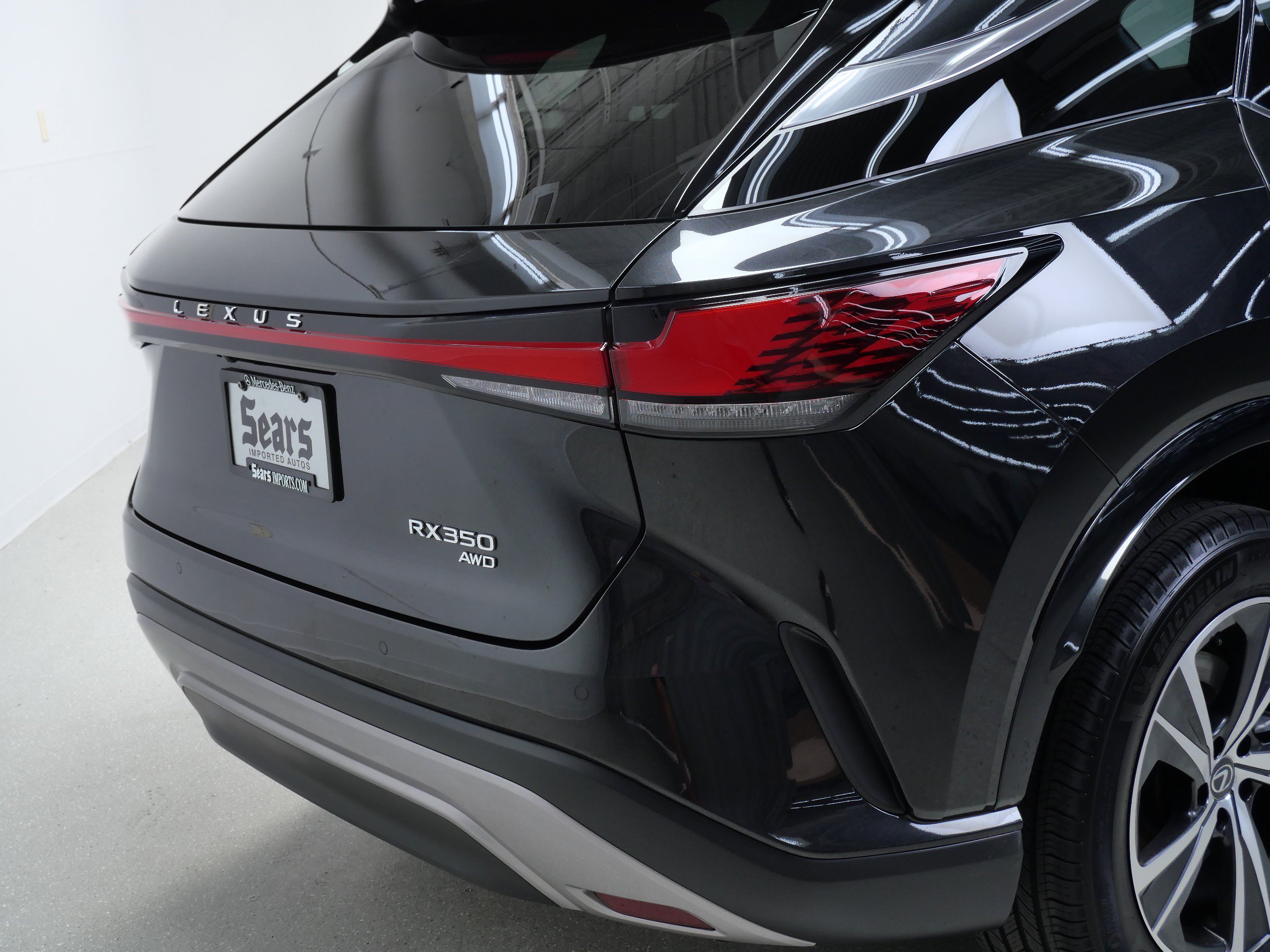 Used 2023 Lexus RX 350 Premium w/ Accessory Package (Z1) AWD/4WD image 5