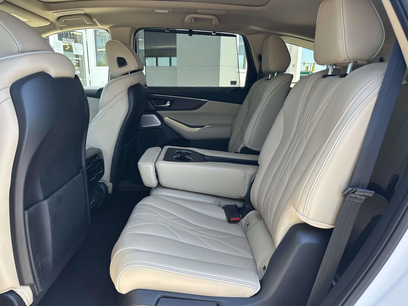 Certified 2025 Acura MDX SH-AWD w/ Advance Package image 14