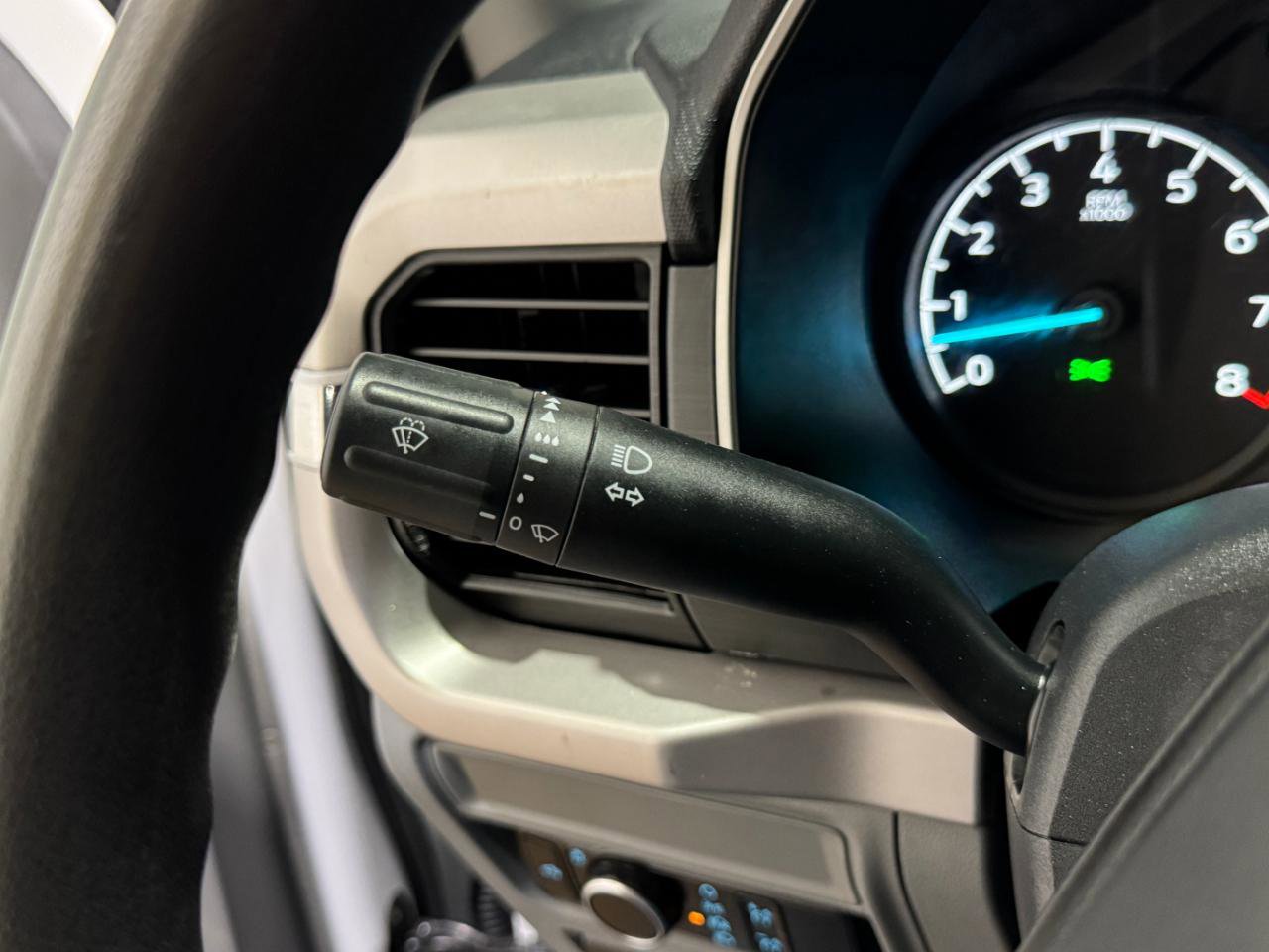 Used 2023 Ford F150 XL image 24