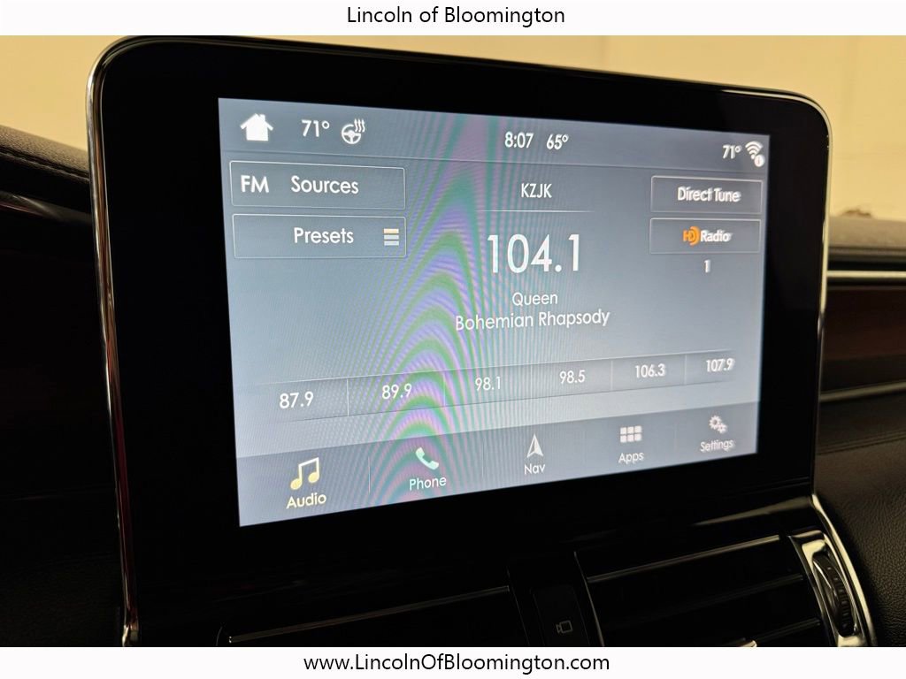 Used 2019 Lincoln Navigator Reserve AWD/4WD image 50